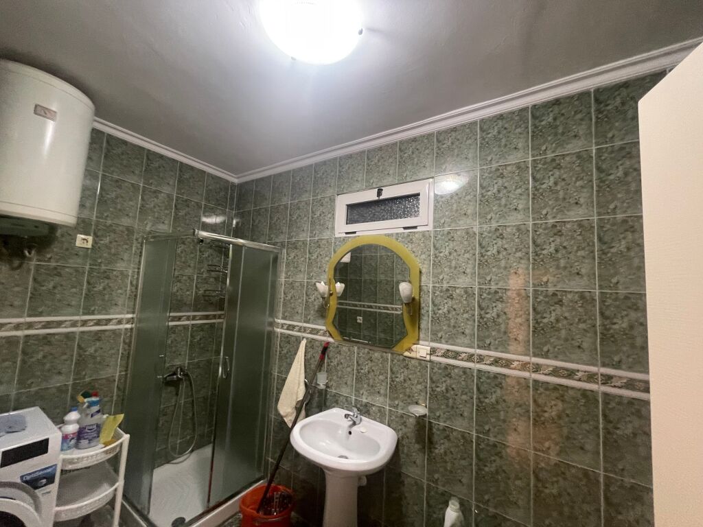 Apartment 2+1 for rent in the Paris commune