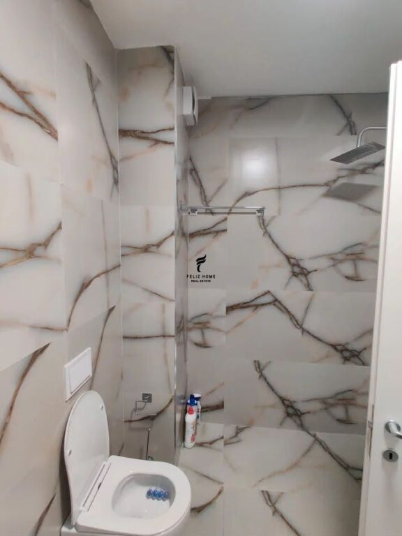 APARTAMENT ME QERA 2+1 UNIVERS CITY 50.000 LEKE FH-88287