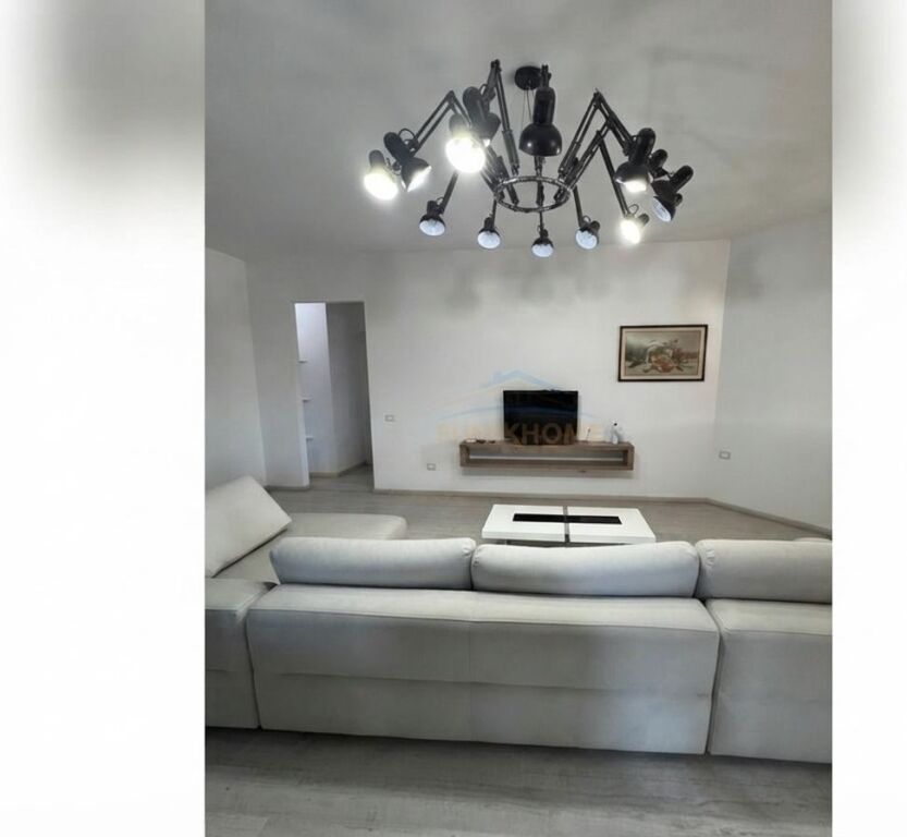 Affitto, Appartamento 2+1, Viale Zogu I, Tirana.