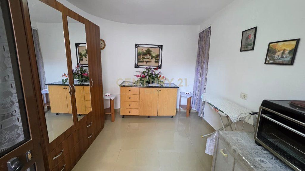 PRIVATE 1-FLOOR HOUSE FOR SALE + LAND XHAMLLIK