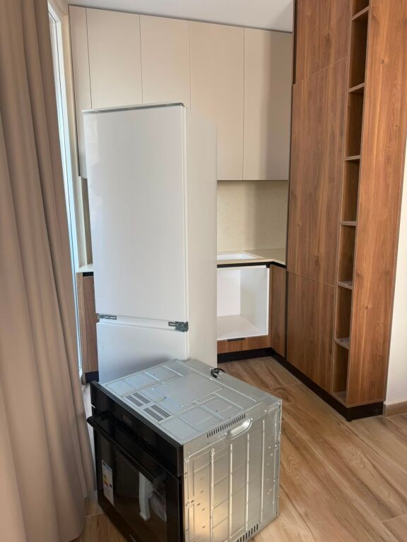 APARTAMENT ME QERA 1+1 NE MALIN E ROBIT!!