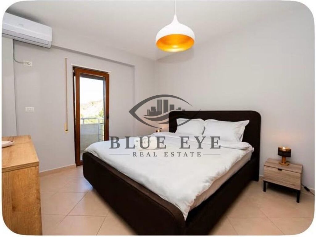 Jepet me qira apartament 3+1 në Currila, Durrës