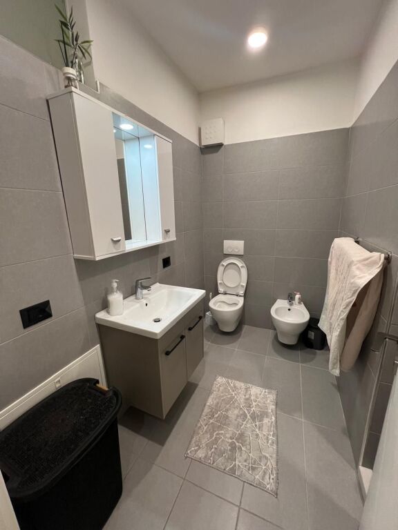 APARTMENT 2+1+2+PARKING SPACE FOR RENT NEAR THE ARTIFICIAL LAKE, PAVAROTI