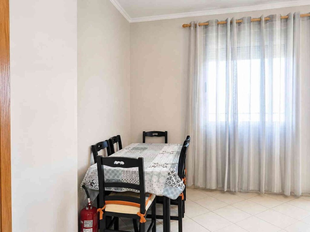 Shitet apartament në Durrës