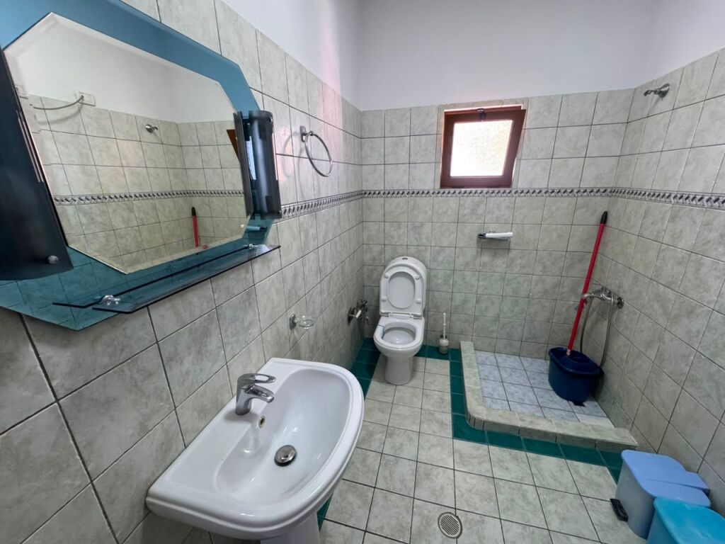 Apartment 1+1 for rent – Jordan Misja Street (near the train tracks) !