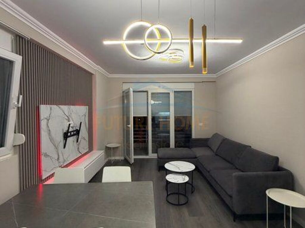 Rent, Apartment 2+1+2 Parking Spaces, Shkoze, Tirane