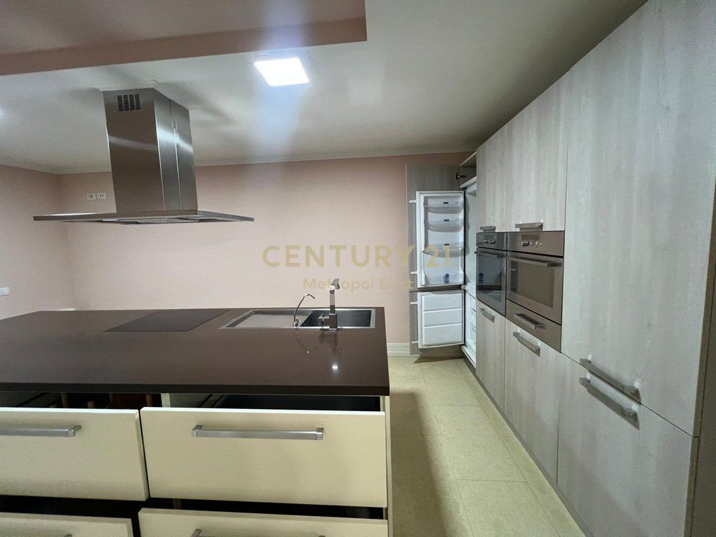Për Qira - Vilë në Garden Villas Residence, TEG