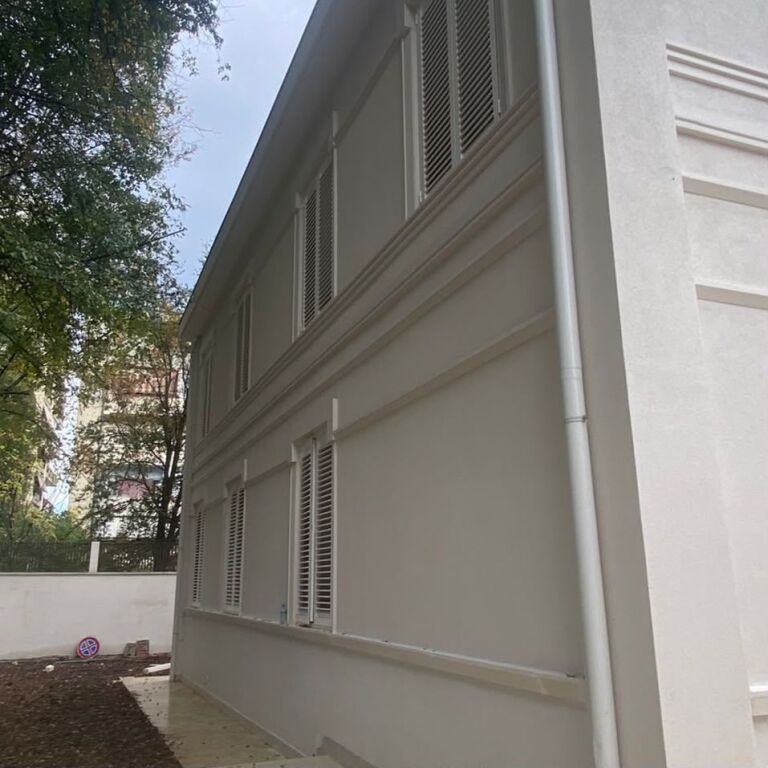 🏢 EDIFICIO IN AFFITTO – STRADA DI ELBASAN