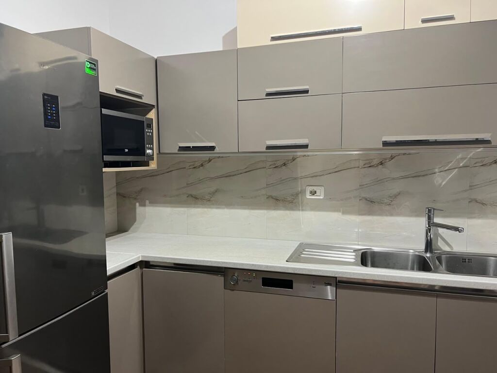 Apartament 2+1 me qira tek Kompleksi Panorama