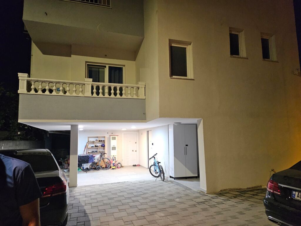JEPET ME QERA APARTAMENT 2+1+PARKIM - RRUGA 5 MAJI, TIRANE