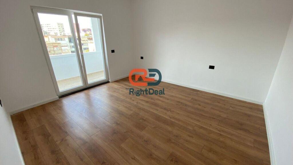 Ne Vasil Shanto, Shitet Apartament 1+1 Ideale Per Investim!!