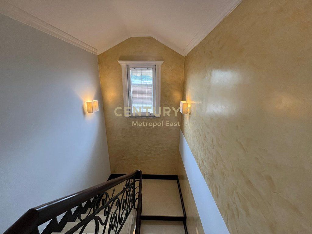 Për Qira - Vilë në Garden Villas Residence, TEG