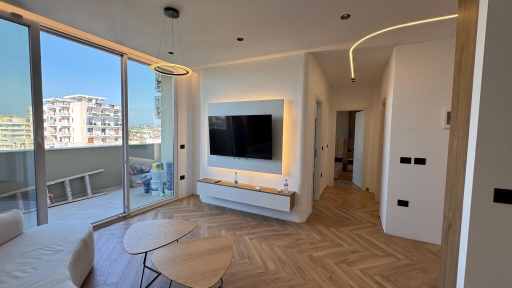 Apartment 2+1 for Sale at the Beach