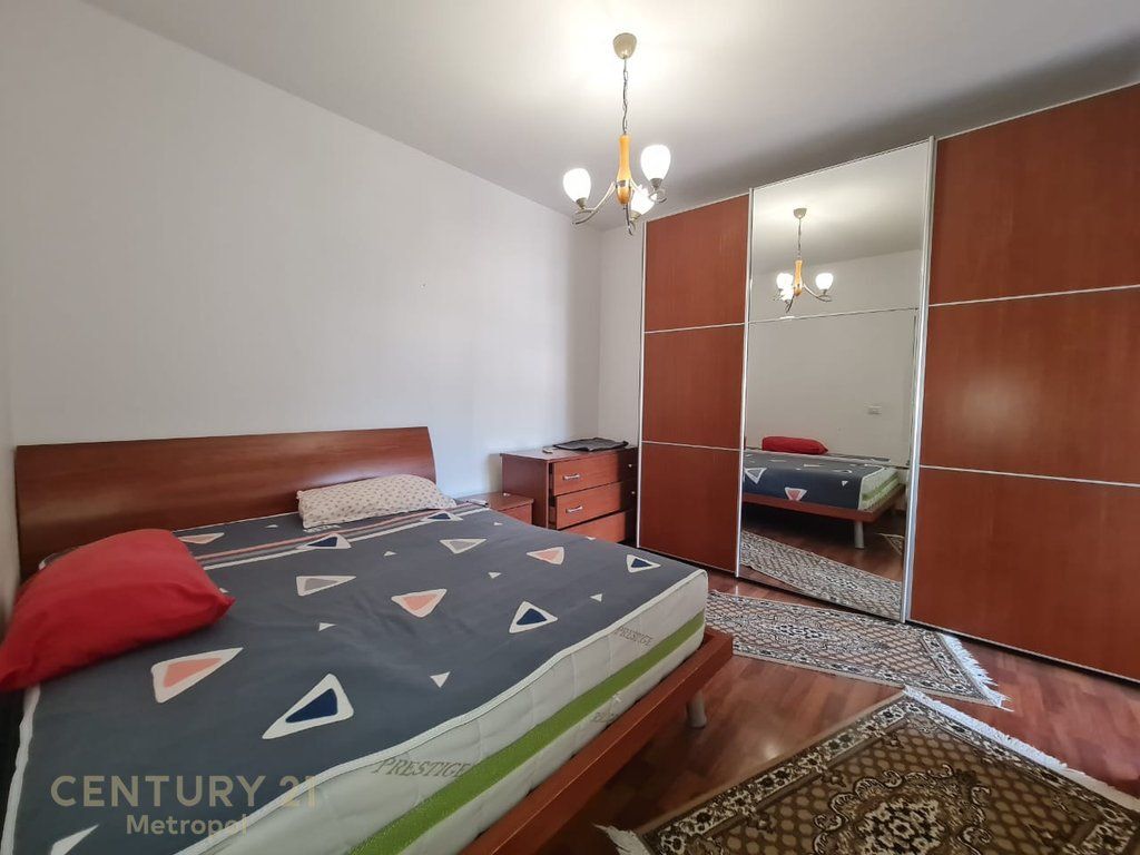 APPARTAMENTO 2+1 IN AFFITTO VICINO AL CENTRO! 650 € /Mese 6.500 Lek /Mese