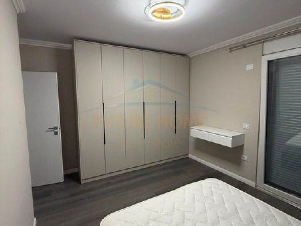 Rent, Apartment 2+1+2 Parking Spaces, Shkoze, Tirane