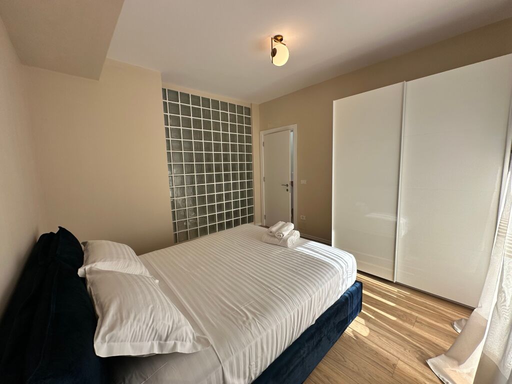 Sea View Apartment for Rent in Lungomare Vlora