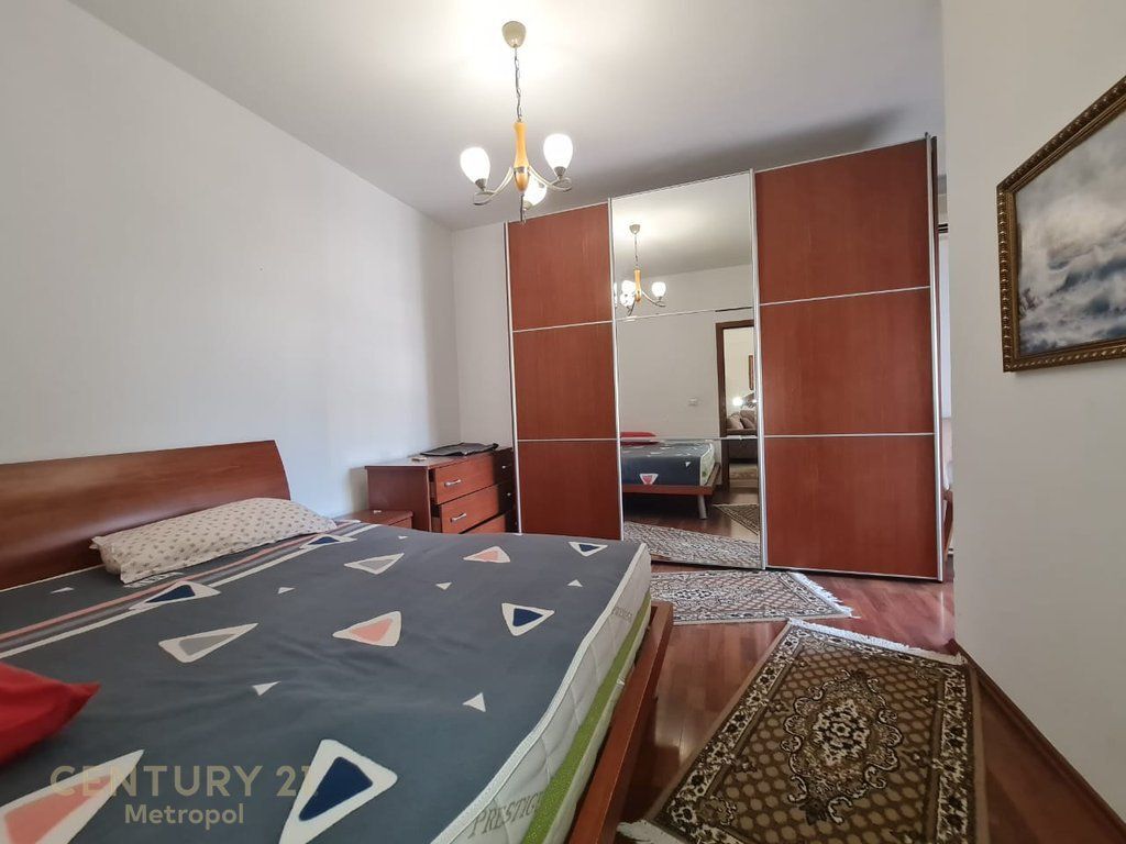 APPARTAMENTO 2+1 IN AFFITTO VICINO AL CENTRO! 650 € /Mese 6.500 Lek /Mese