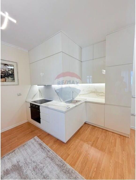 APARTAMENT 2+1 RRUKA KOSOVAREVE