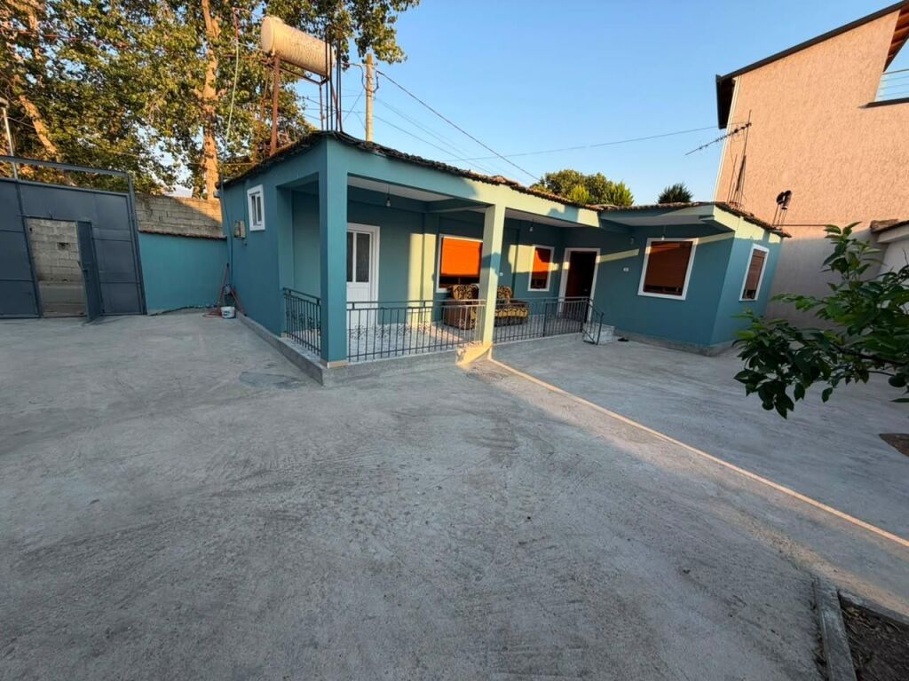 Casa privata in affitto a Lapraka.
