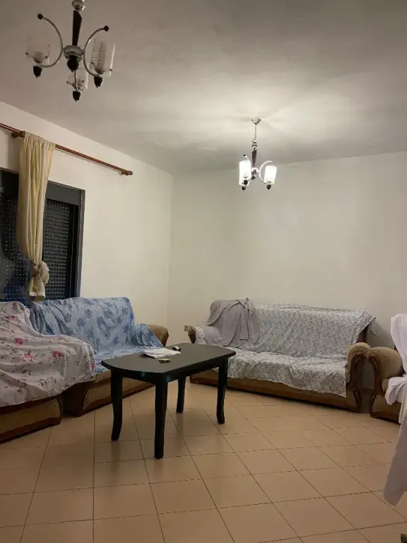 Affitto | Apartament 1 + 1 | Sauk | 400 €/mese