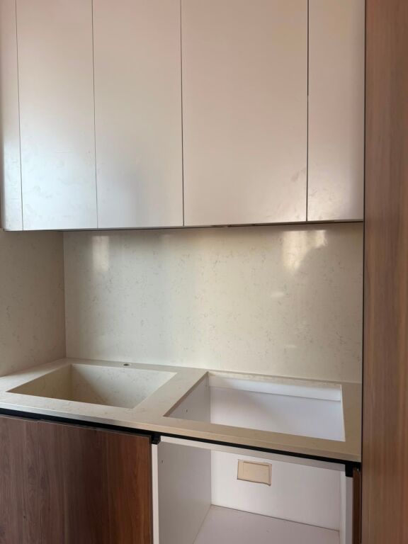 APARTAMENT ME QERA 1+1 NE MALIN E ROBIT!!