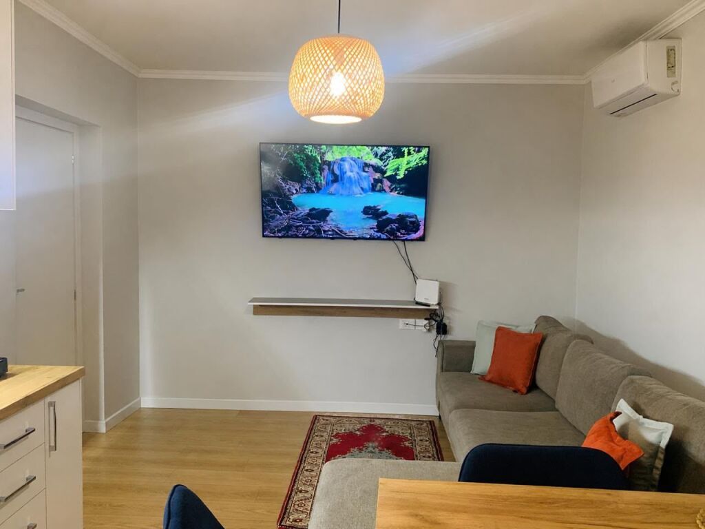 SHITET APARTAMENT 2+1 – TE HARRY FULTZ