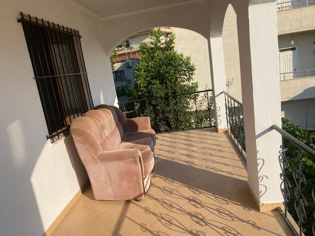 Apartment 2+1 Ali Demi for rent Empty !