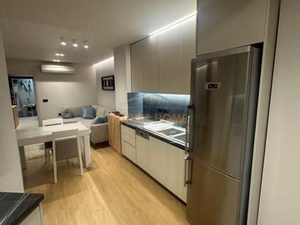 Rent, Apartment 1+1, Paris Commune