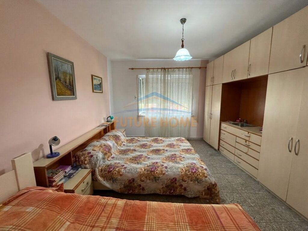 Affitto Appartamento 2+1+Deposito, Via Kavaja, Tirana