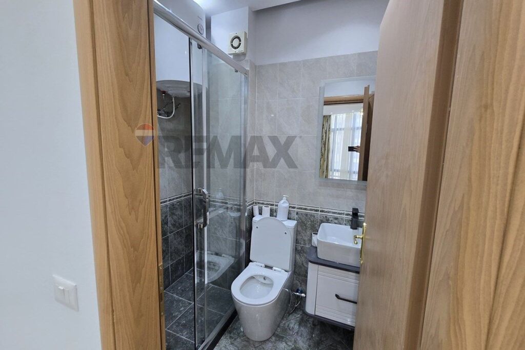 Apartament - Për Qira - Rruga Mikel Maruli, Tiranë