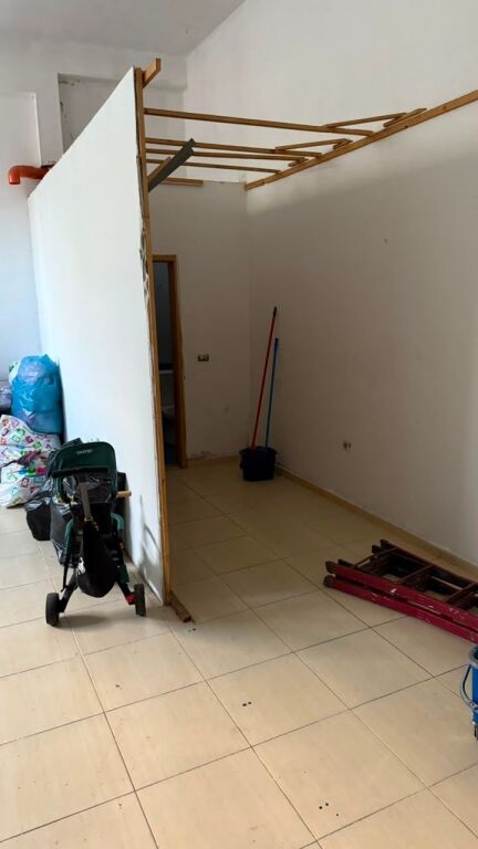 Sale | Ambjent Biznesi | Komuna e Parisit | 200850 €