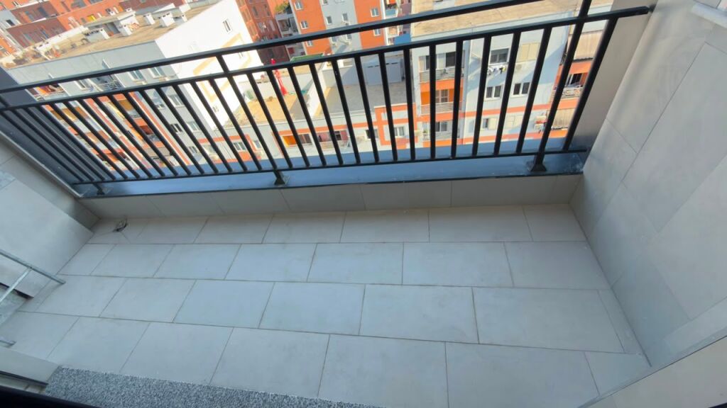 Qera, Apartament 3+1+2, Kompleksi Ndregjoni, Tirane . Empire72914