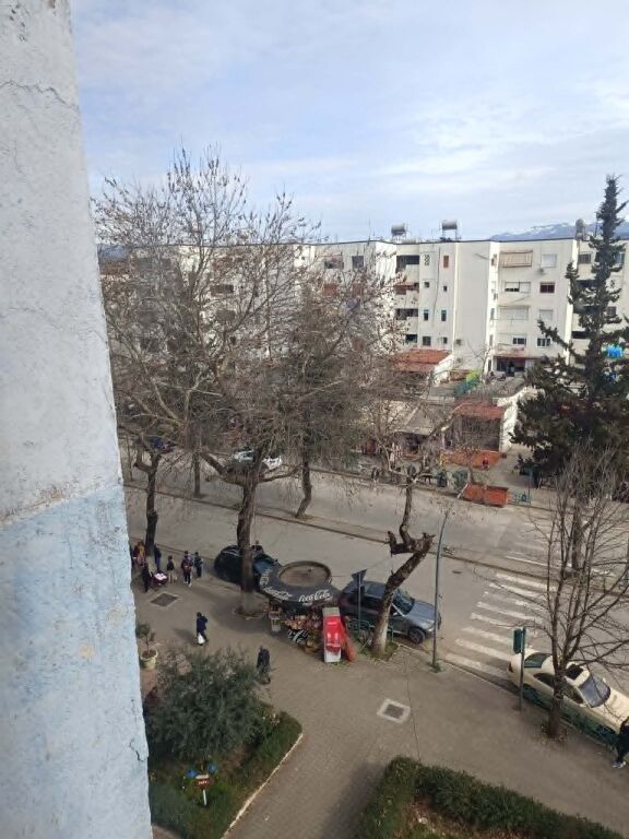 Shtëpi për shitje