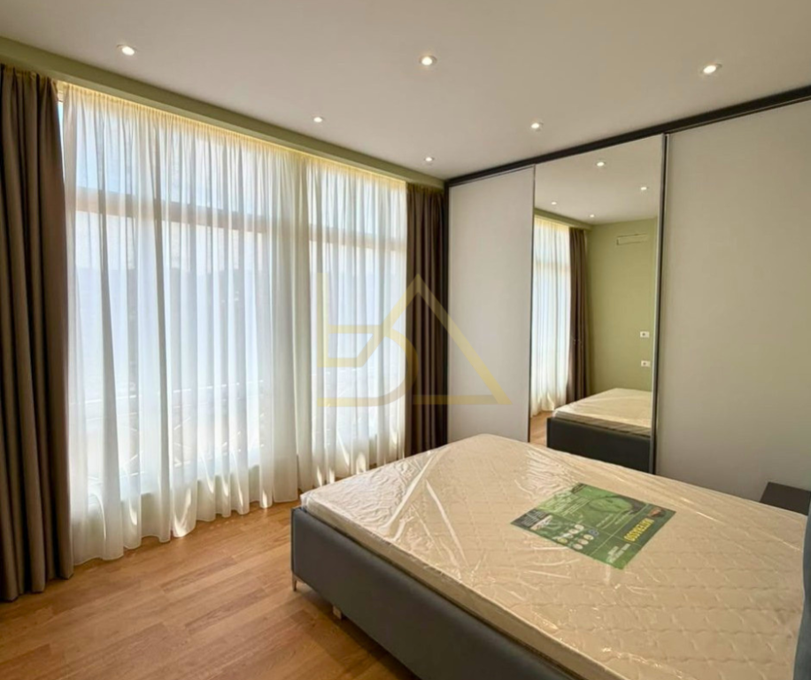Apartament 2+1 për Shitje – Myslym Shyri, Tiranë