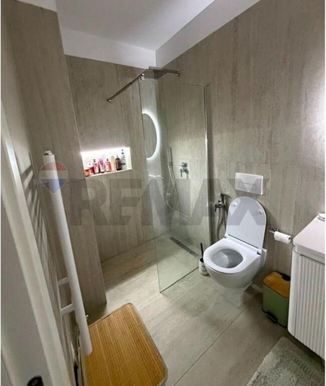 Appartamento - In Affitto - Via Liqeni i Thatë, Tirana