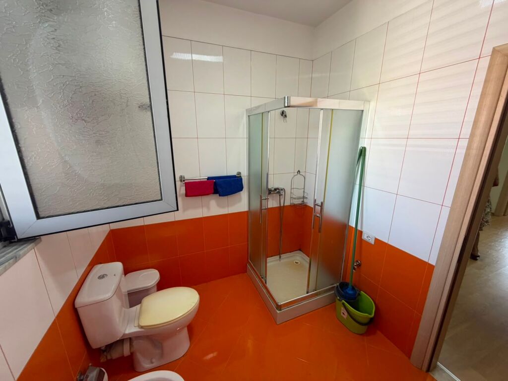 🏡 PART OF VILLA FOR RENT – 3+1+2📍 Location: Near the Engineering Dormitories💶 Rent: 1,000 €/month