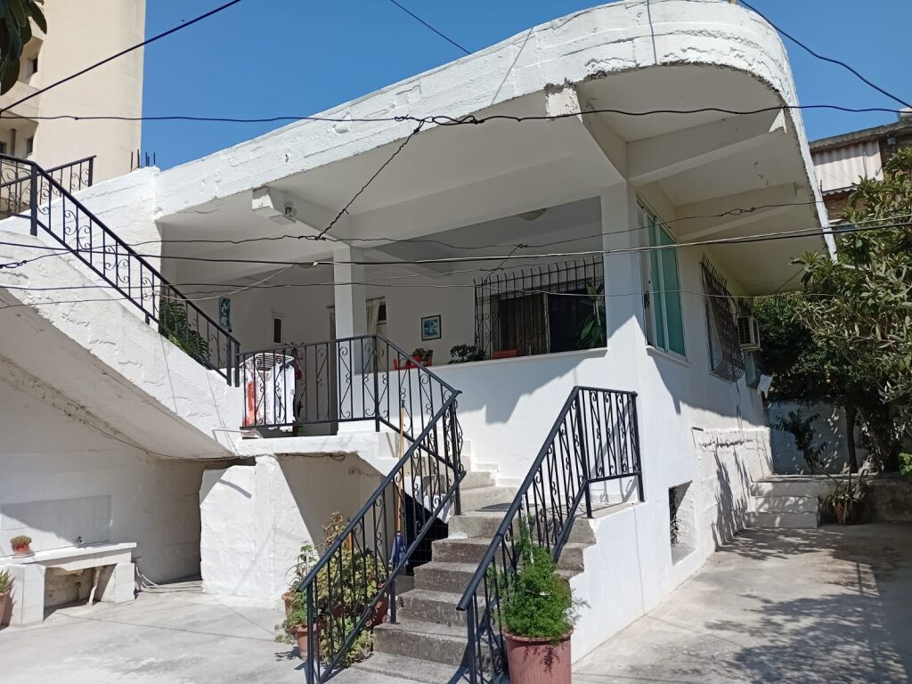 Private house for rent