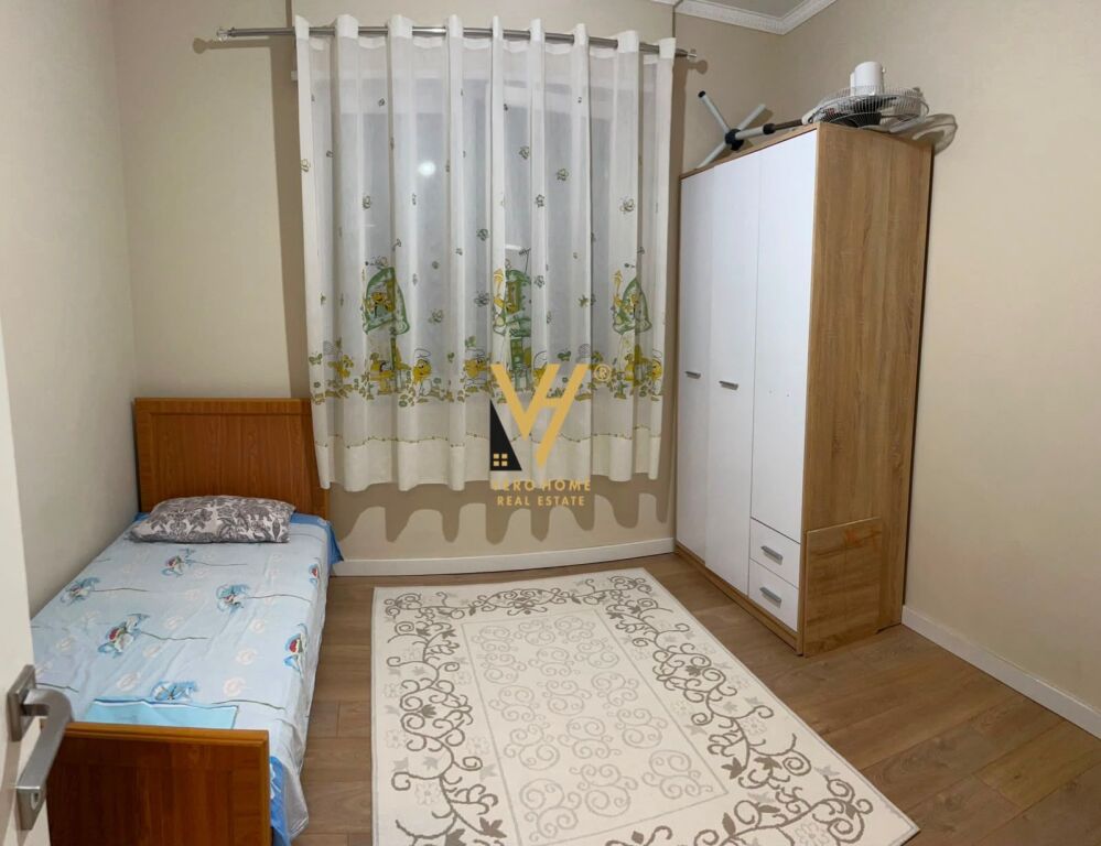 JEPET APARTAMENT 2+1 ME QIRA TE KOMUNA E PARISIT 85.000 LEKE