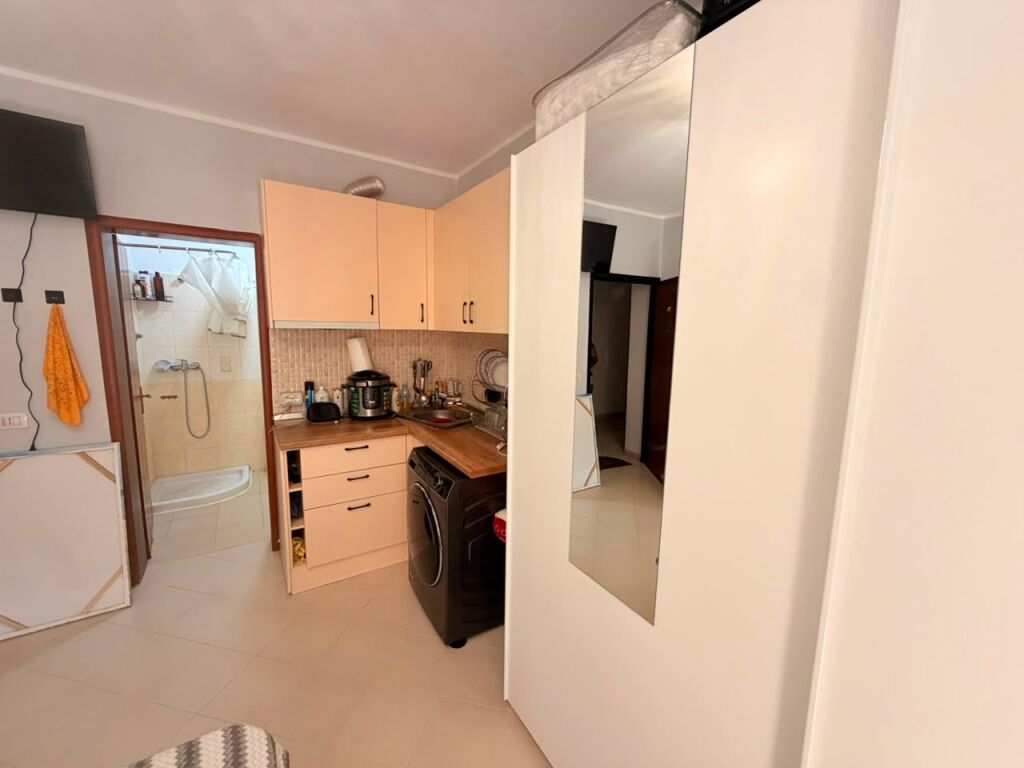 🏠 MONOLOCALE IN VENDITA – ROCCIA DI KAVAJË, DURRËS