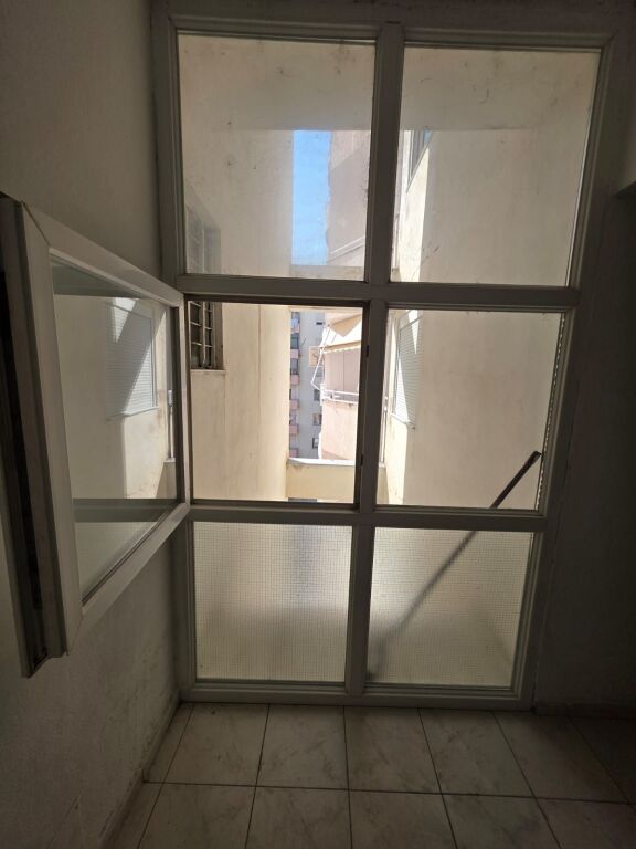 Apartament 2+2+2 në shitje – Plazh, pranë Rrugës Pavarësia