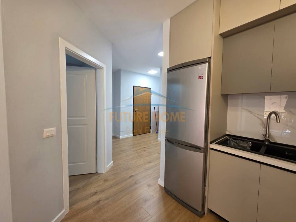 Qera,Apartament 2+1,Komuna e Parisit