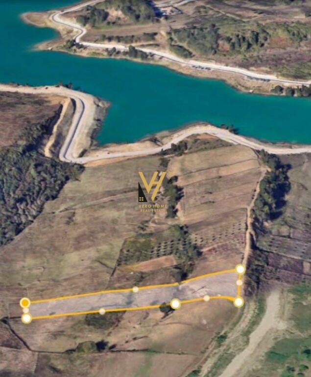 SHITET TOKE 6.000 M2 NE FARKE, TIRANE