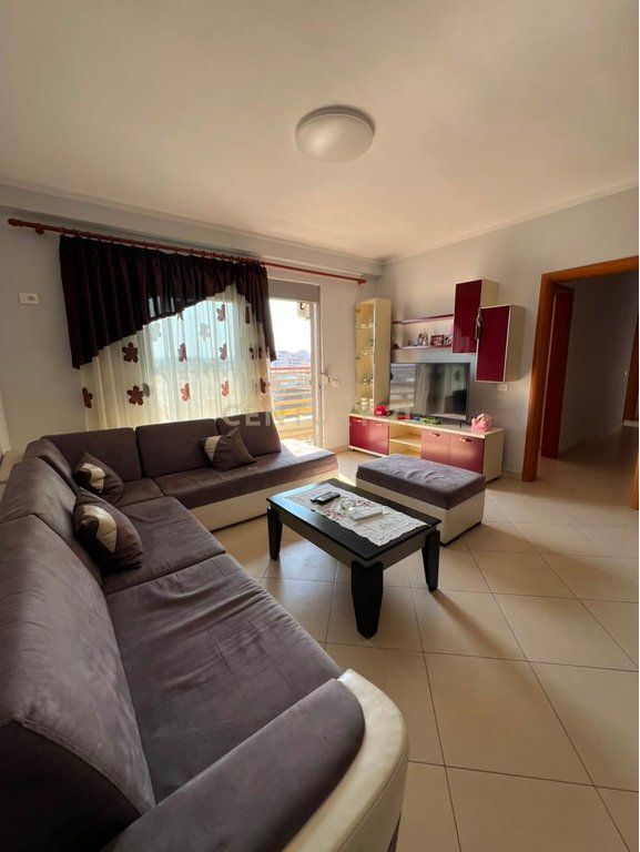 JEPET ME QIRA APARTAMENT 2+1+2 TEK RAJONI I POLICIS DURRES !!