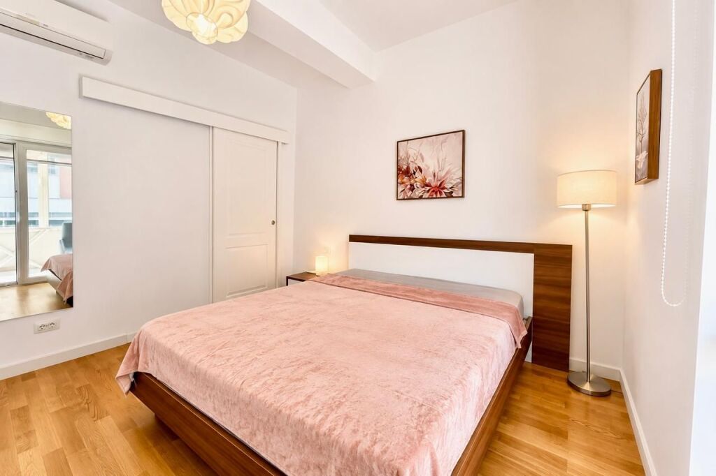APPARTAMENTO 2+1 CON VERANDA &amp; PARCHEGGIO, SAUK 80.000 ALL
