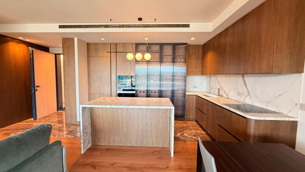 Apartament 2+1 me qira tek stadiumi Air Albania