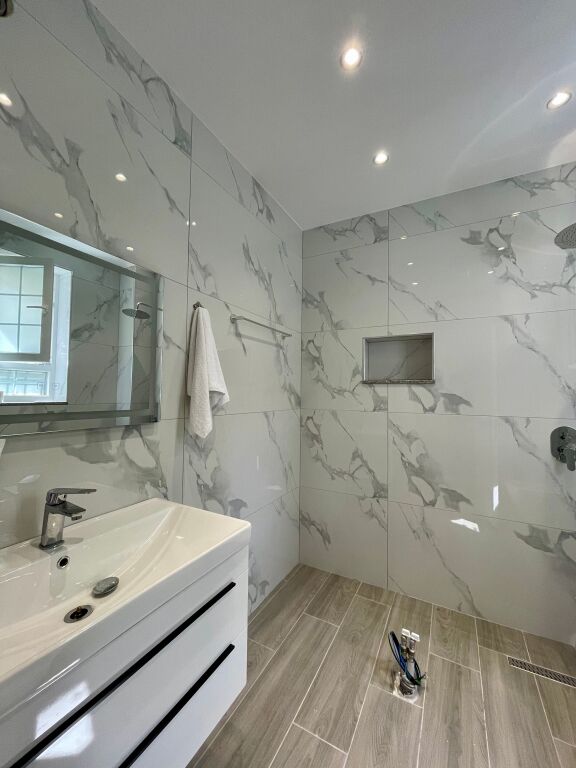 Apartament 1+1 i pabanuar, Liceu-Rruga Elbasanit