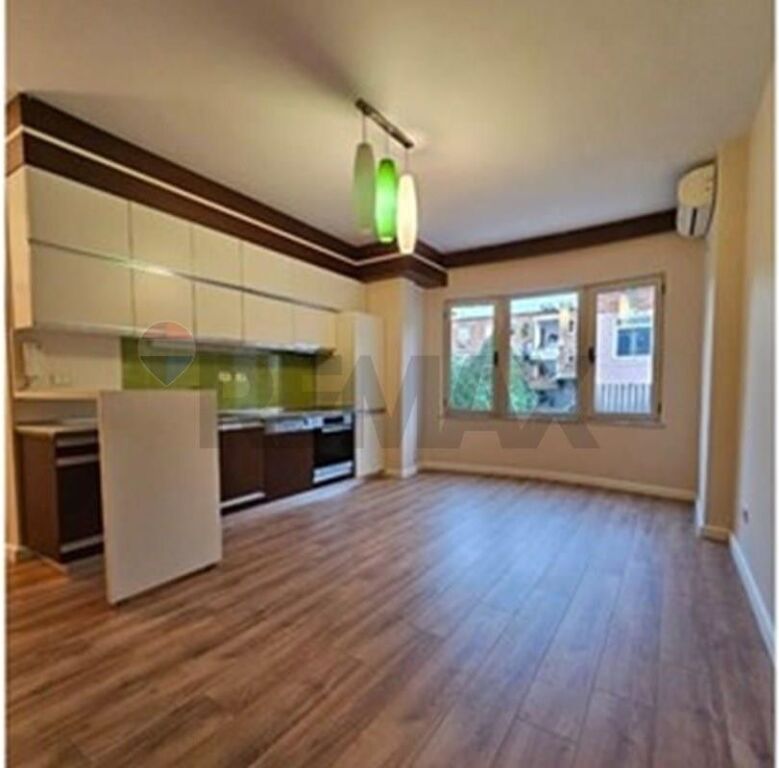 Apartment 1+1 for sale at Mine Peza