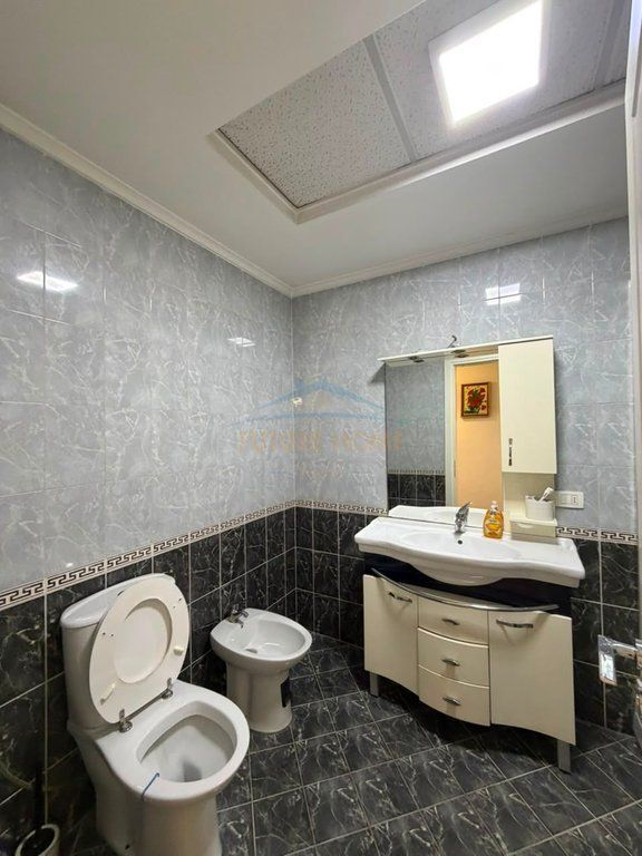 Affitto, Appartamento 2+1+2, Komuna e parisit, Kristal Center, Tirane