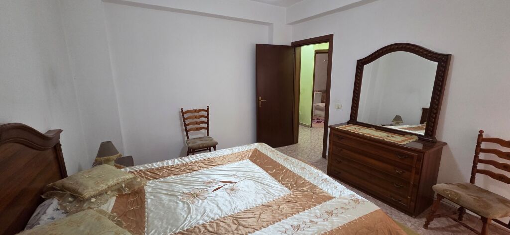 Qera, Apartament 2+1+2, Bllok