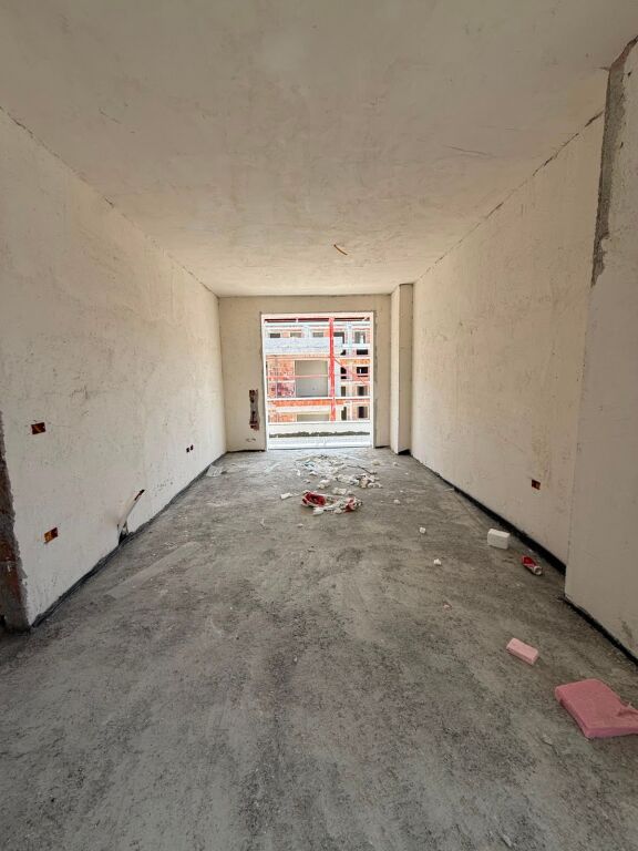 Shitet, Apartament 1+1, Qerret